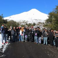 4to Medio de salida pedagógica a Cuevas Volcánicas- Pucón.